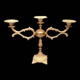 Metal candlestick with 3 candle holders