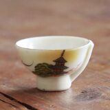 Sake glasses whistling