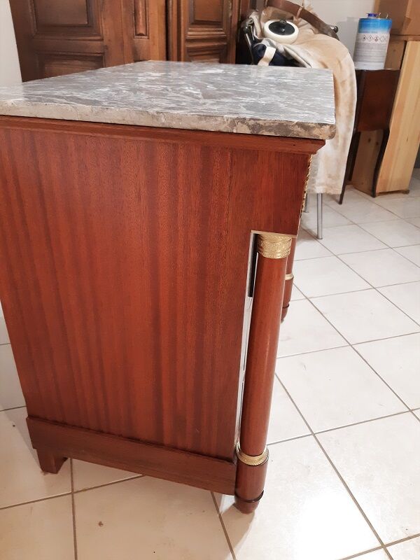 Small Empire dresser with columns detached in Mahogany late 19th century