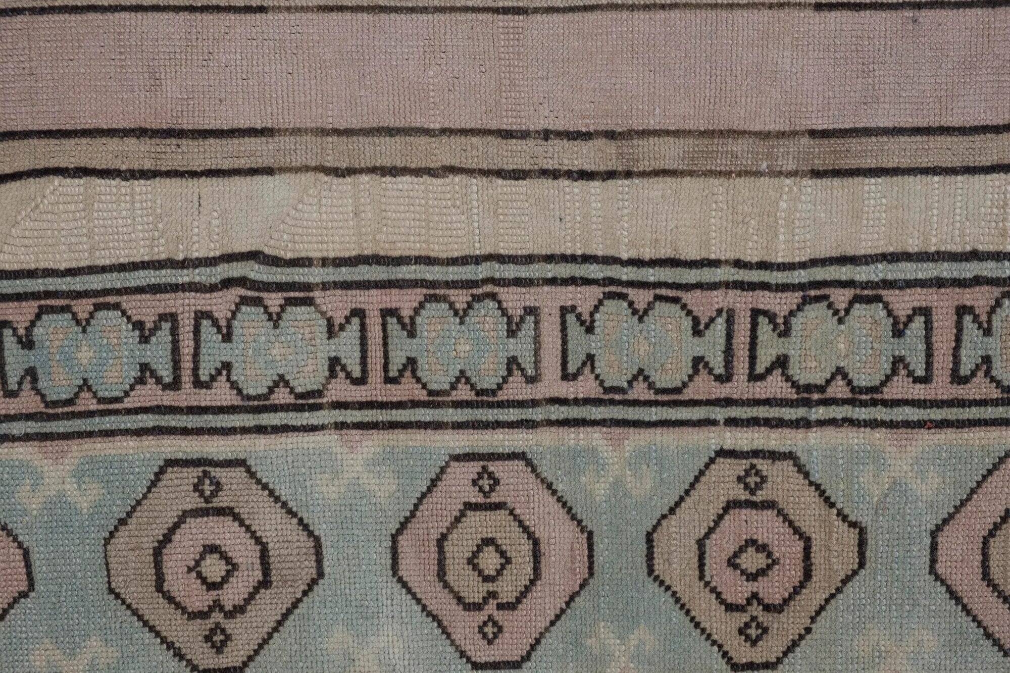Vintage Turkish rug handmade 196x284 cm