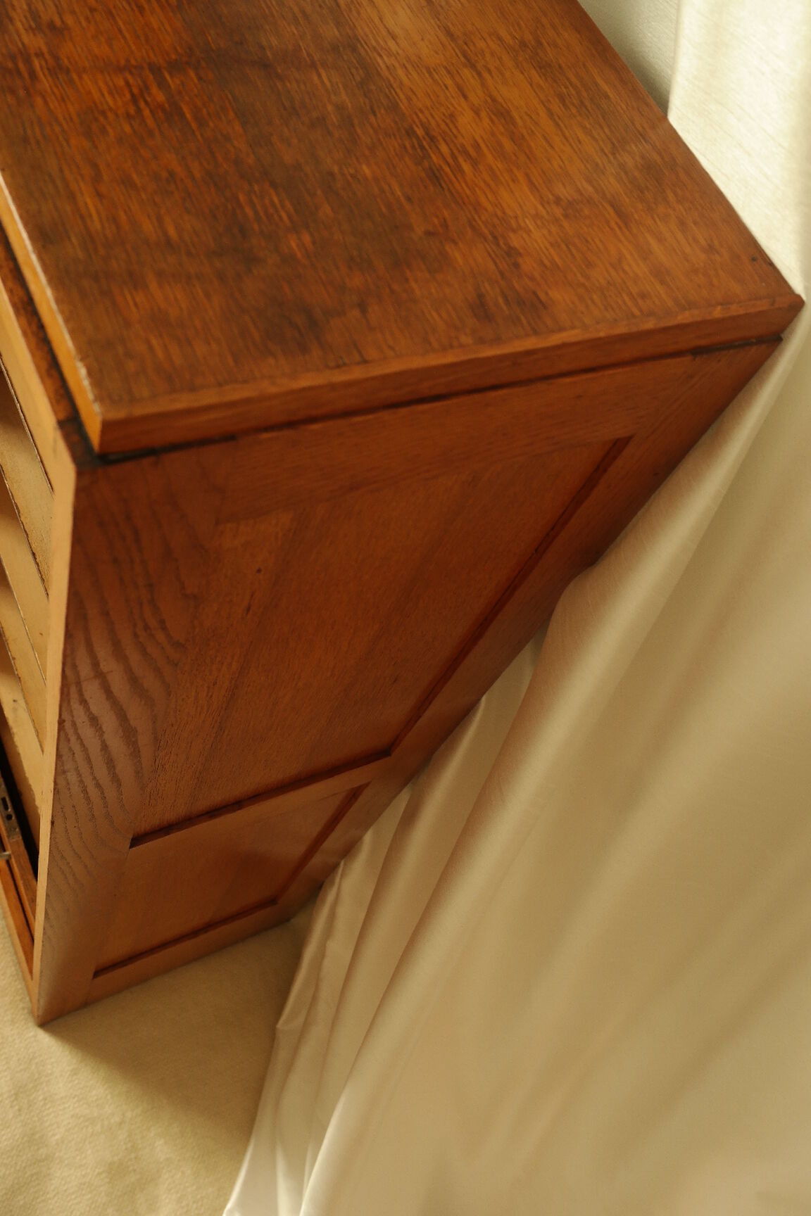 Radia vintage oak double curtain binder cabinet