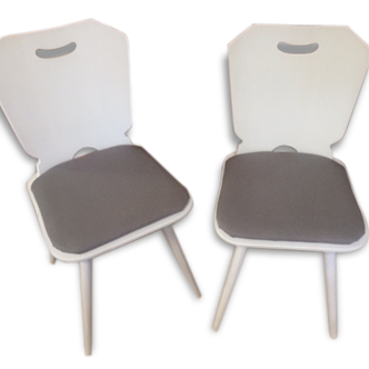 Pair of chairs Scandinavian white wood