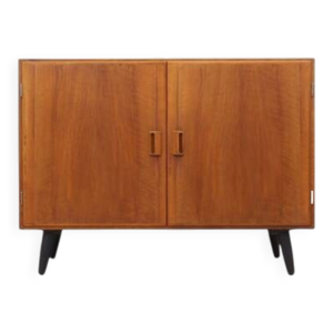Cabinet en noyer, design