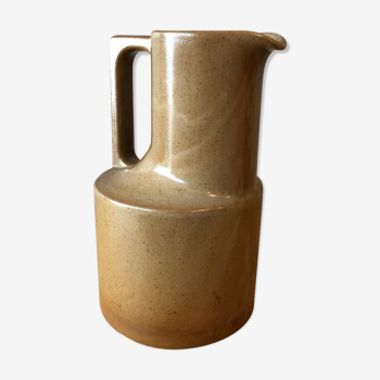 Brenne sandstone pitcher