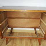 Convenient wood and rattan compass feet