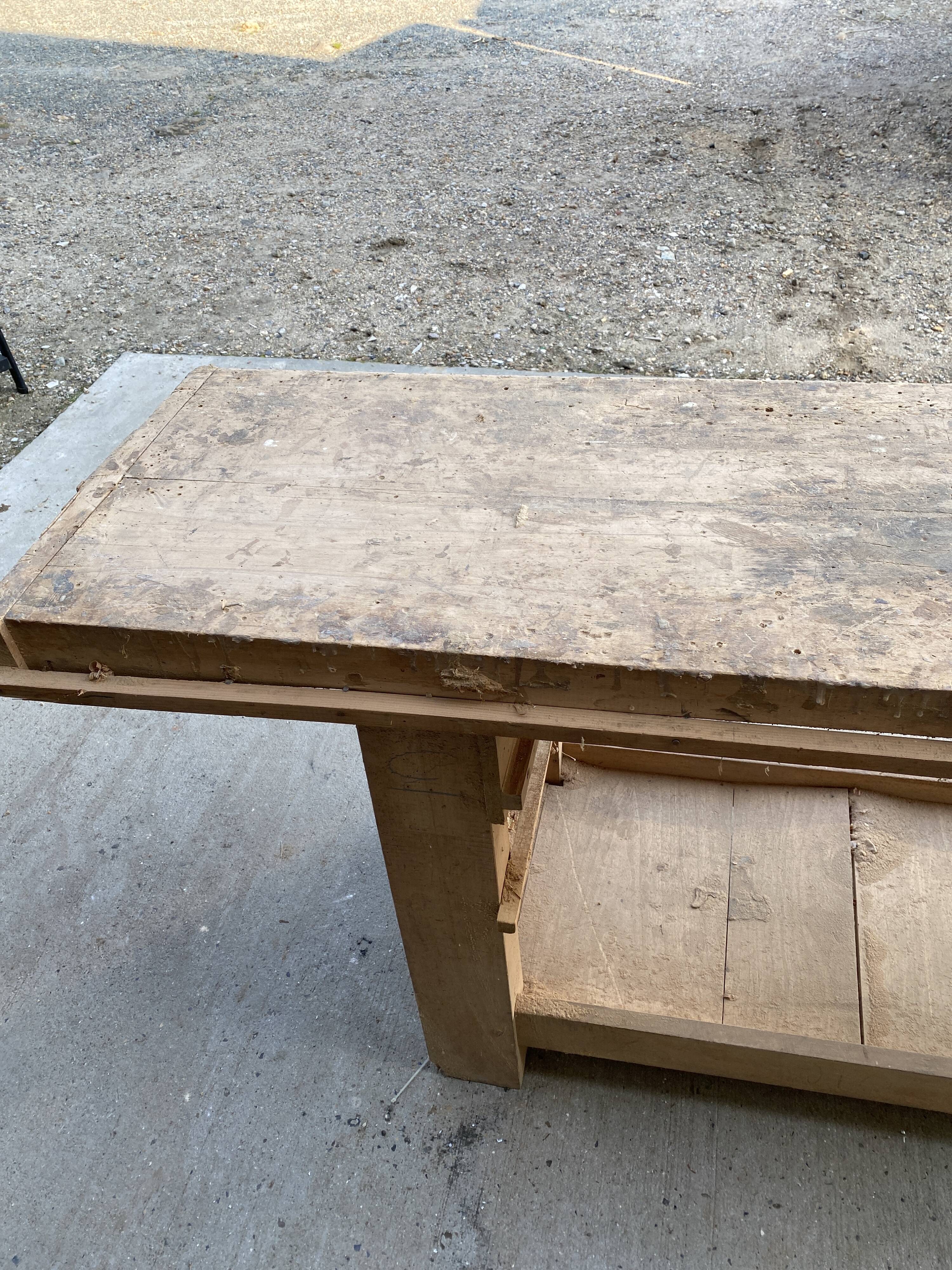 Joiner's workbench straight press