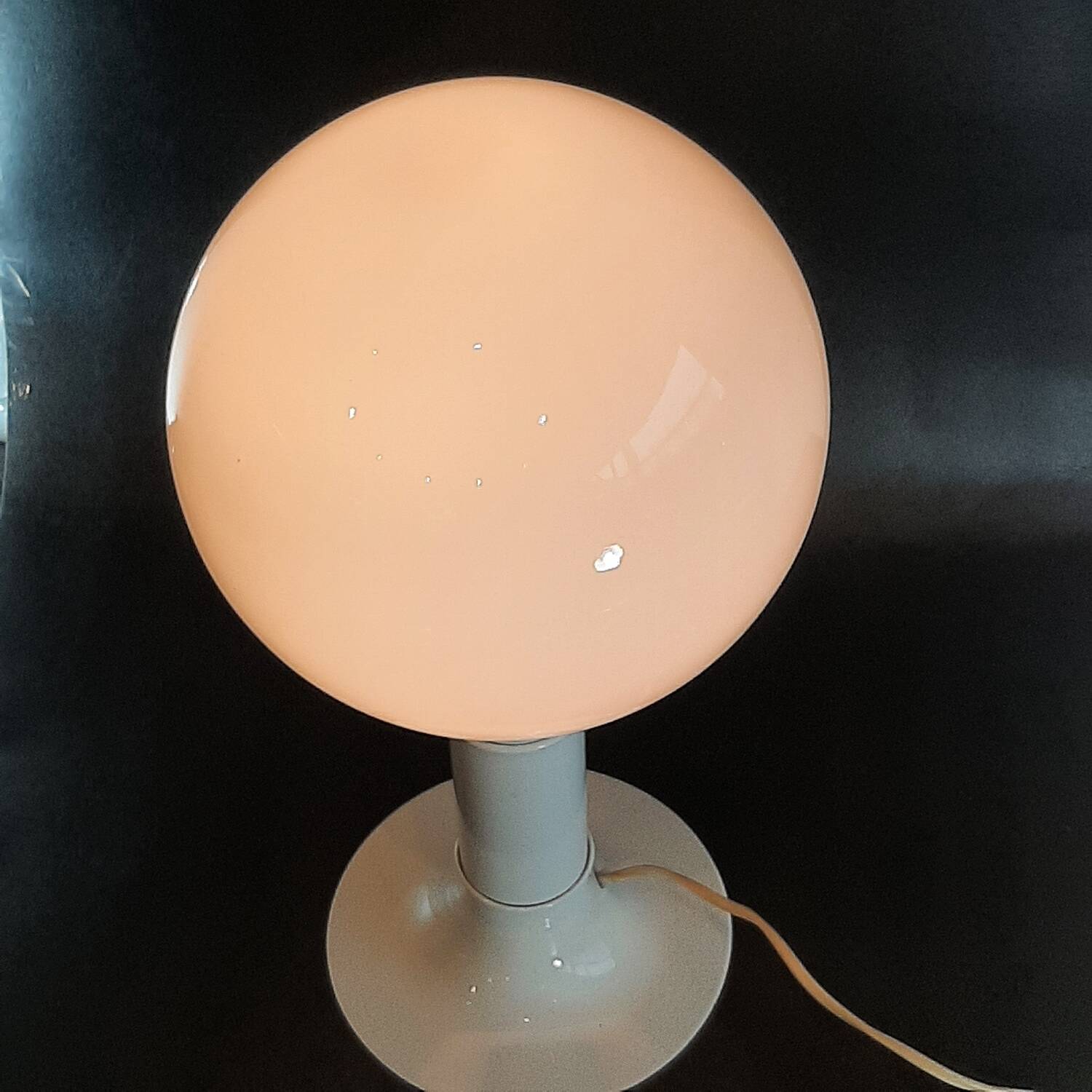 Space Age Woja table lamp