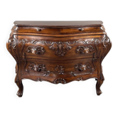 Commode galbée de style Louis XV en bois sculpté, XIXe Siècle