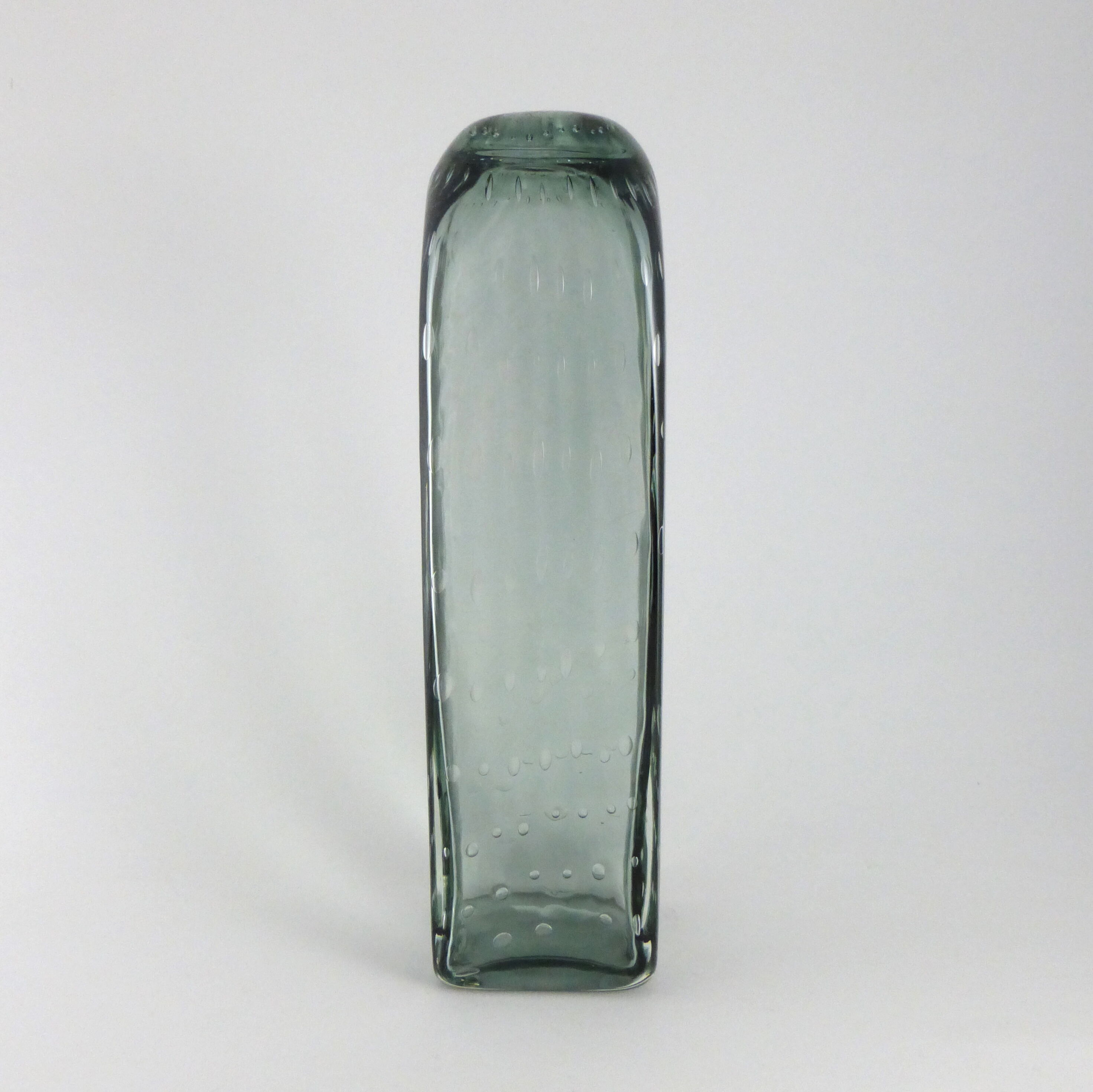 Vase en verre bullé