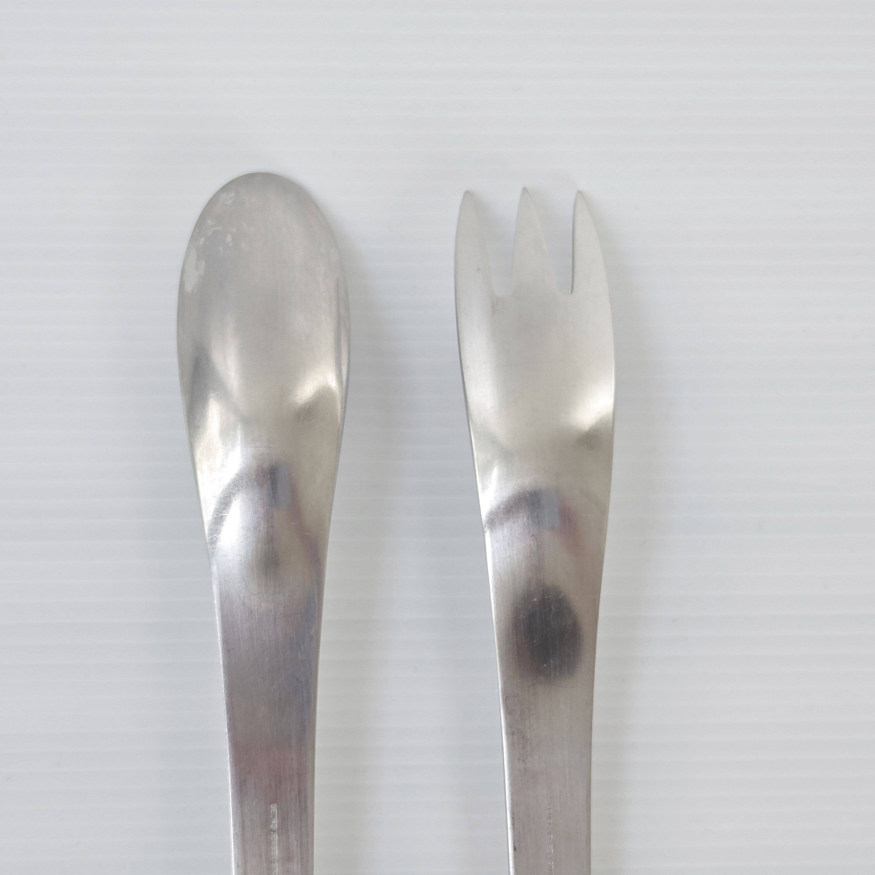 Arne Jacobsen salad servers for Georg Jensen 1970