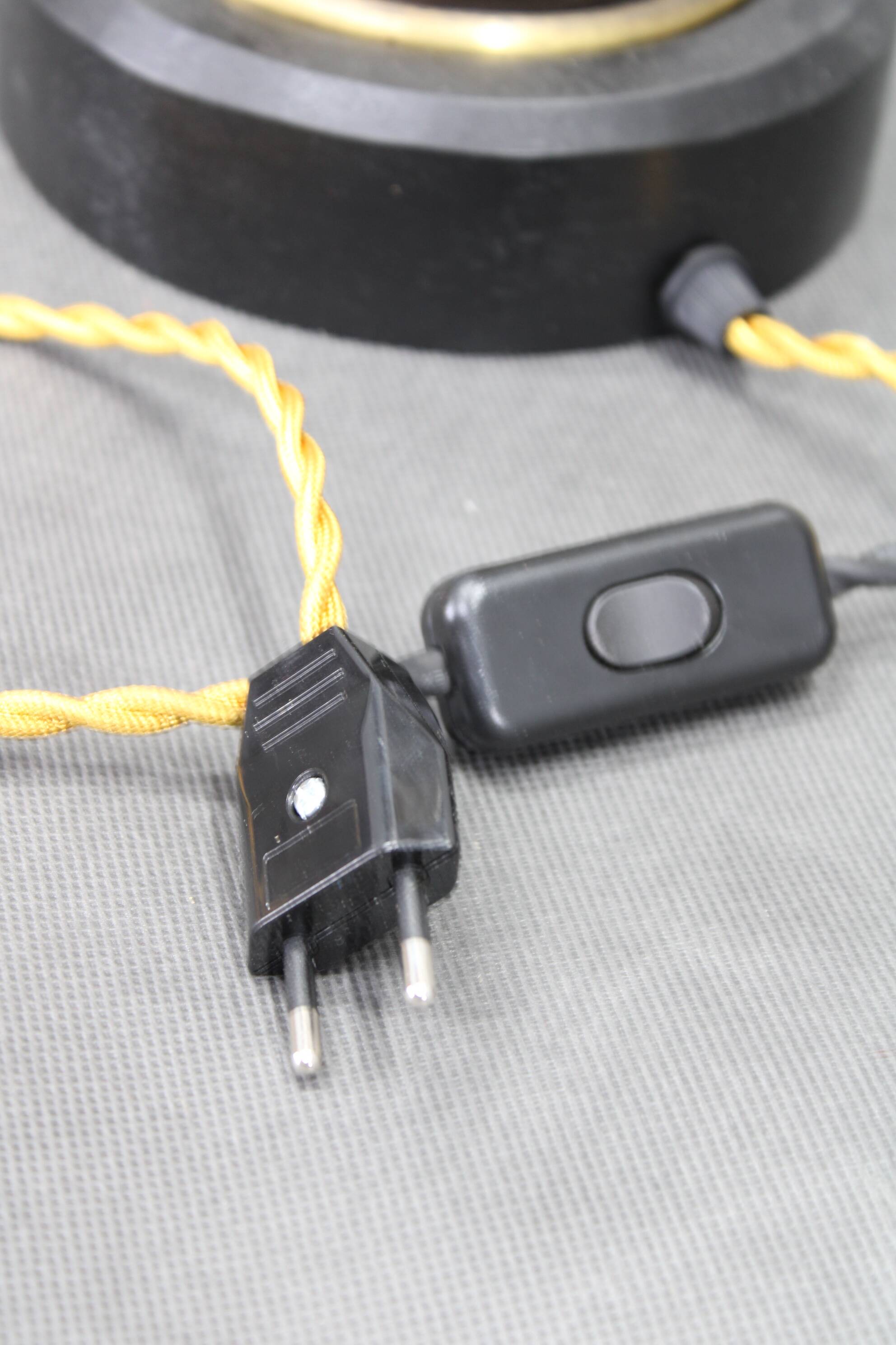 1940s Pair of Italian Restored Brass Table Lamps with Glass Shades