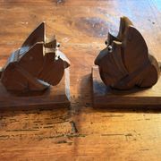 Vintage carved wooden bookends – Scottish Terrier dogs