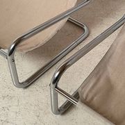 Paire de chauffeuses cantilever 1970