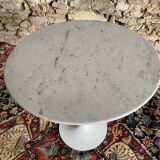 Knoll Saarinen Round Marble Side Table