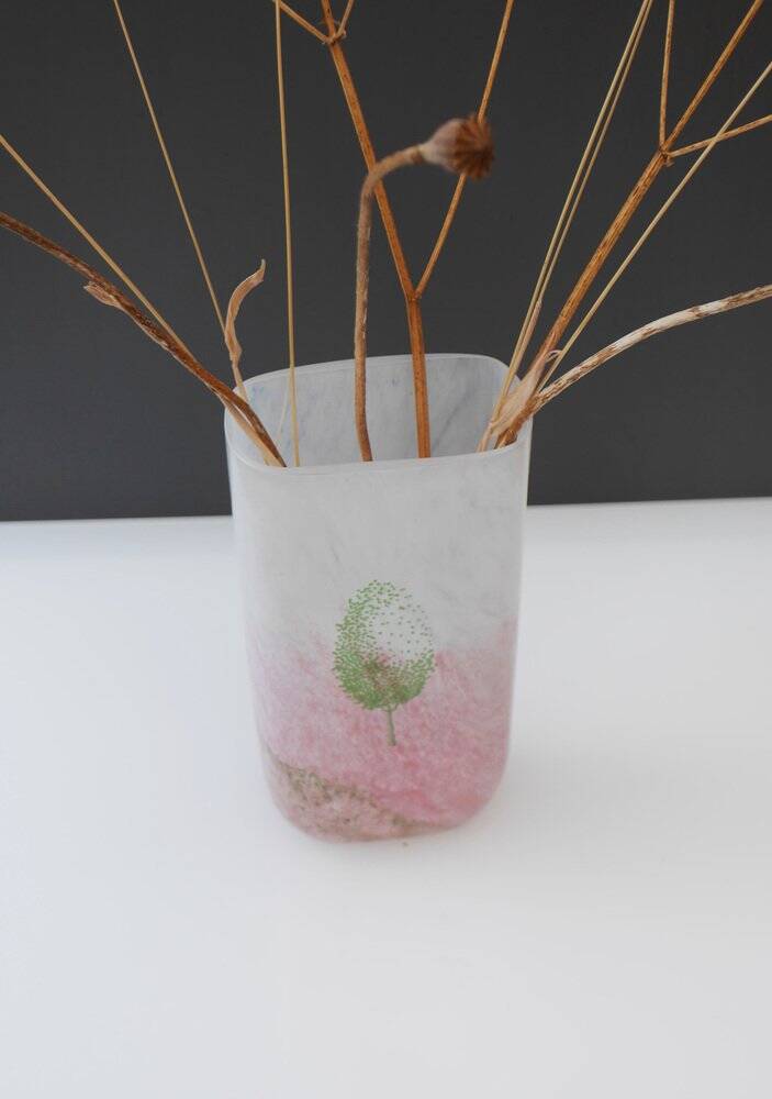 Scandinavian glass art vase known as May by Kjell Engman for Kosta Boda, 1980s