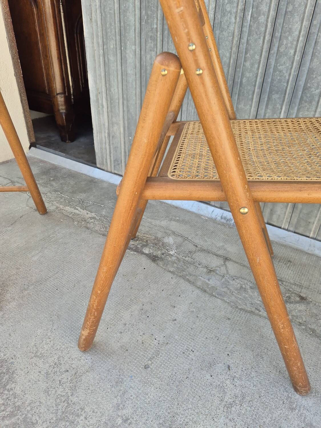 Set of 4 vintage Italian folding chairs in cane 1970s