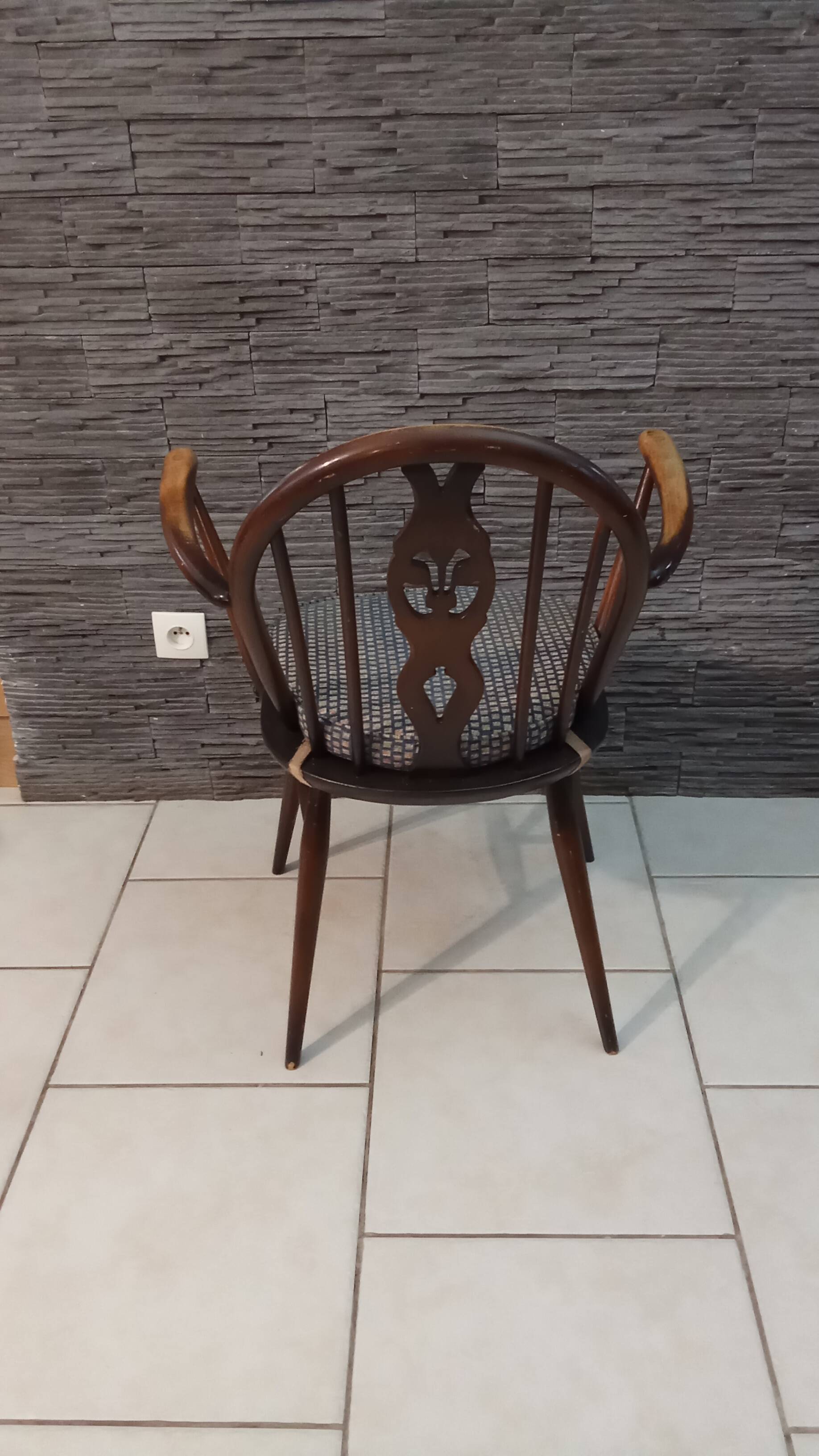 Vintage windsor chair for ercol scandinavian