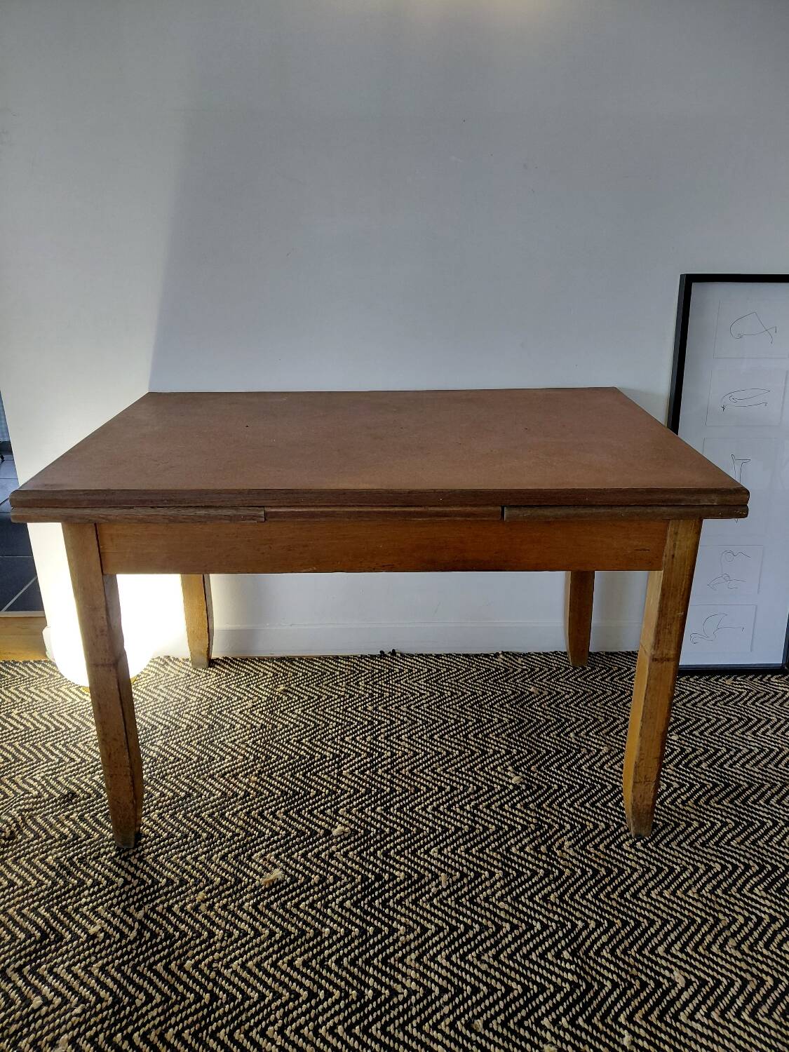 Old farmhouse table from the 50s with 1 drawer.