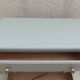 Commode vintage peinte en vert de gris