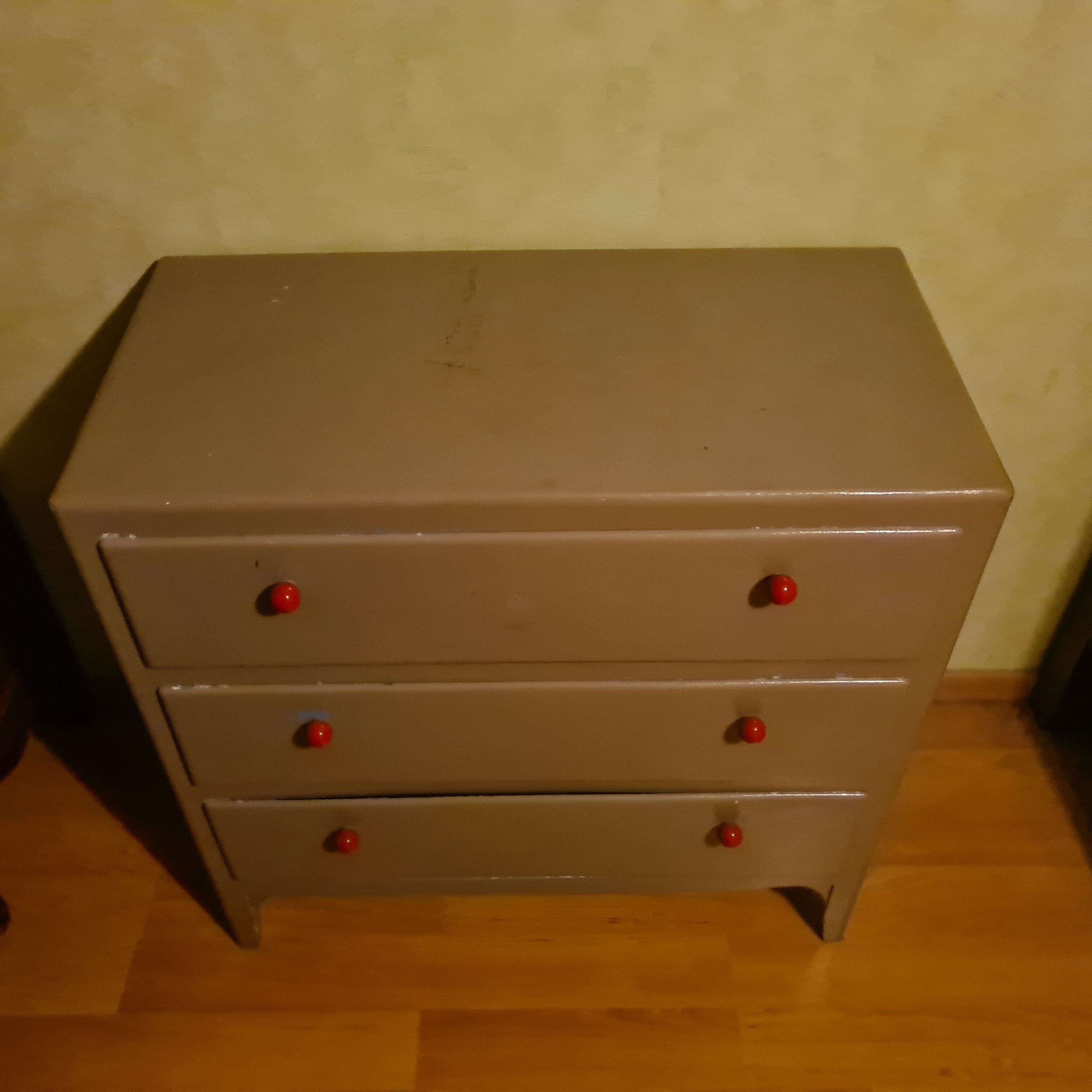 50s chest of drawers