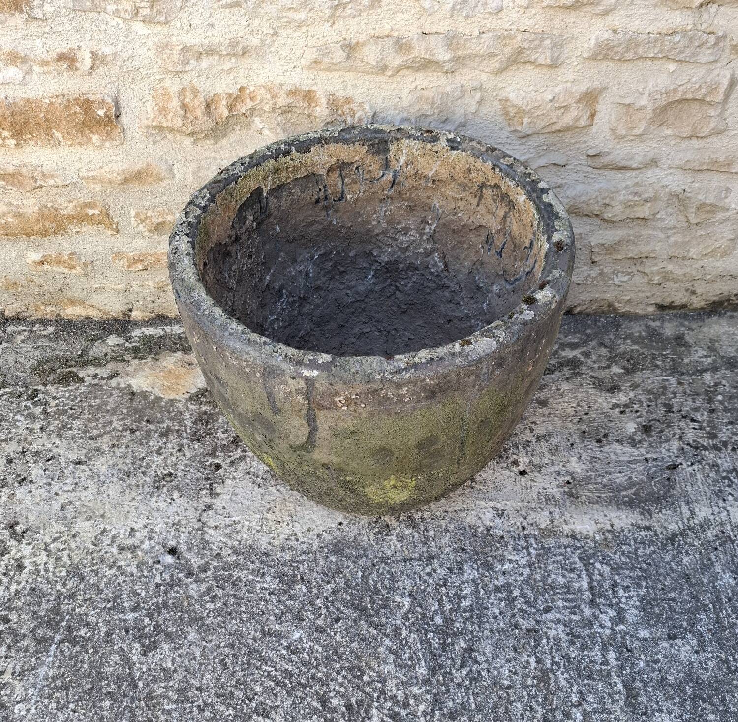 Cement planter 53 cm x H 45 cm