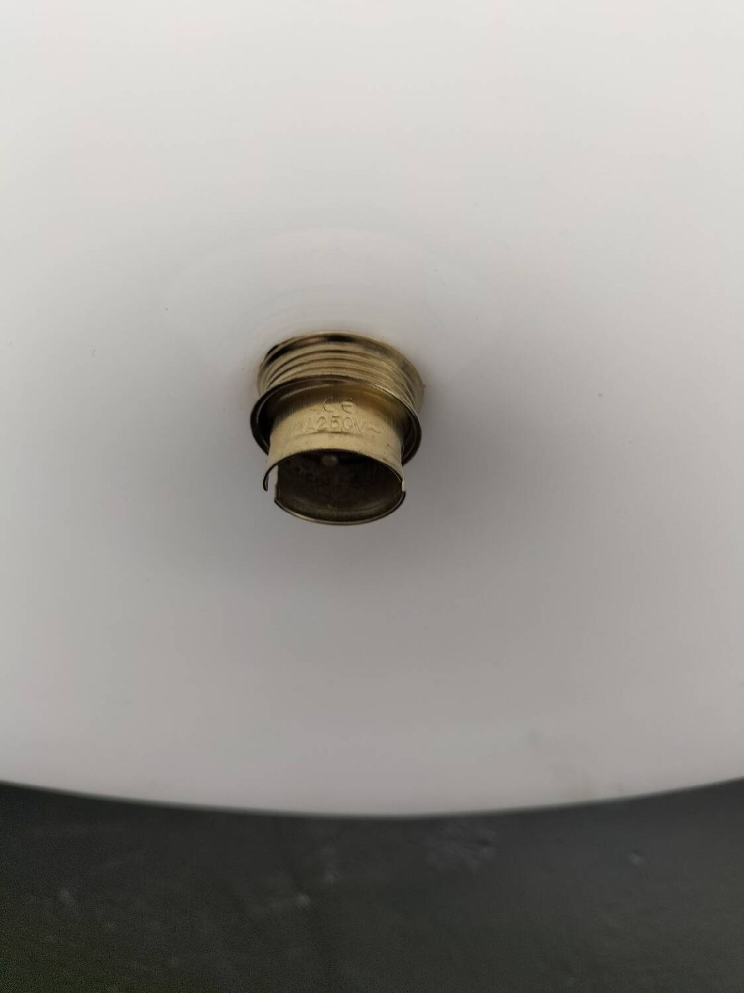 2 suspensions en opaline