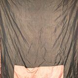 Bedspread converted into silk door with rich decorations embroidered in cinnamon, nineteenth