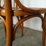 Set of 4 curved wooden bistro chairs, pin back