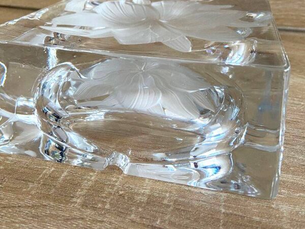 Gros Cendrier en Cristal Massif France J.G. Durand Design Moderne Art Déco Loft