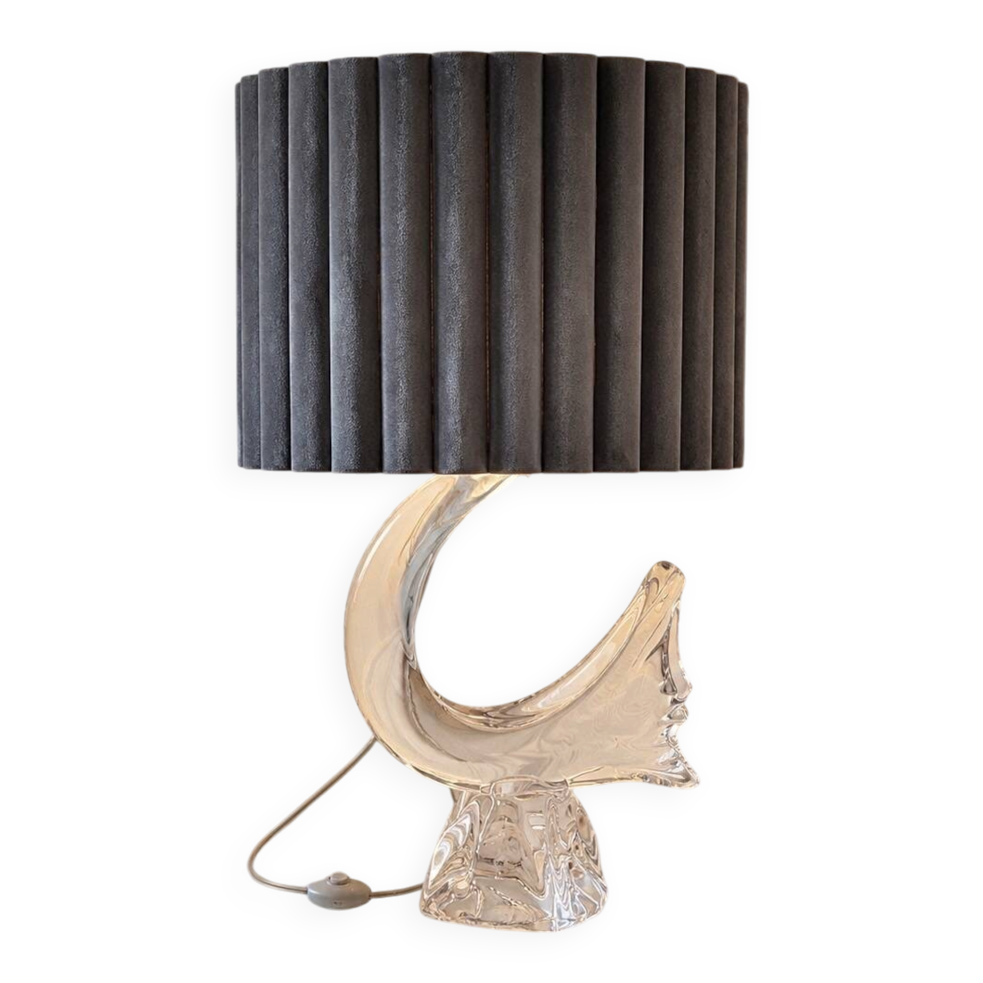 Lamp signed Daum France in crystal.