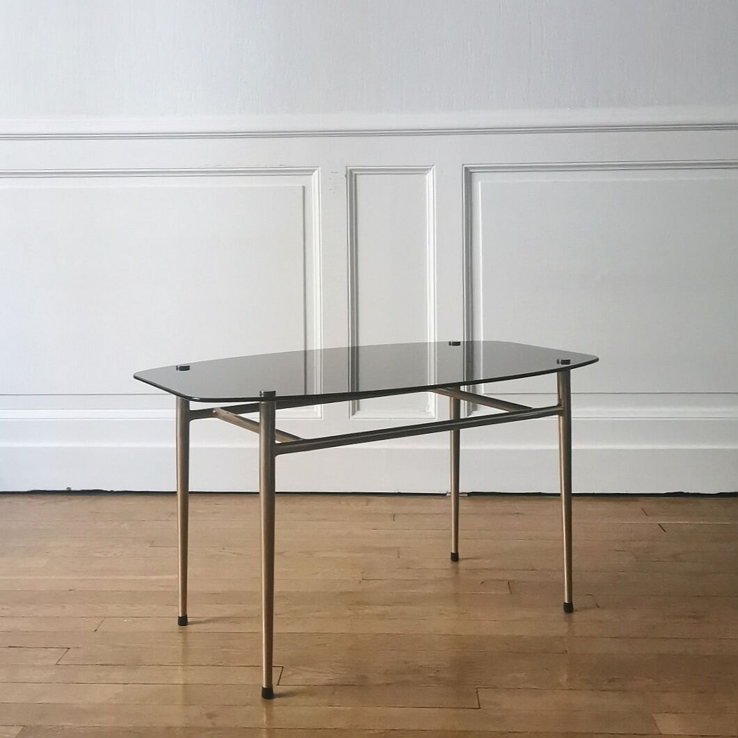 Oval coffee table, 1960