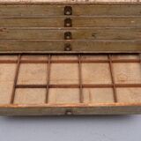 Commode homme avec tiroirs du XIXe siècle