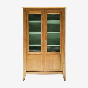 Armoire parisienne vitrée