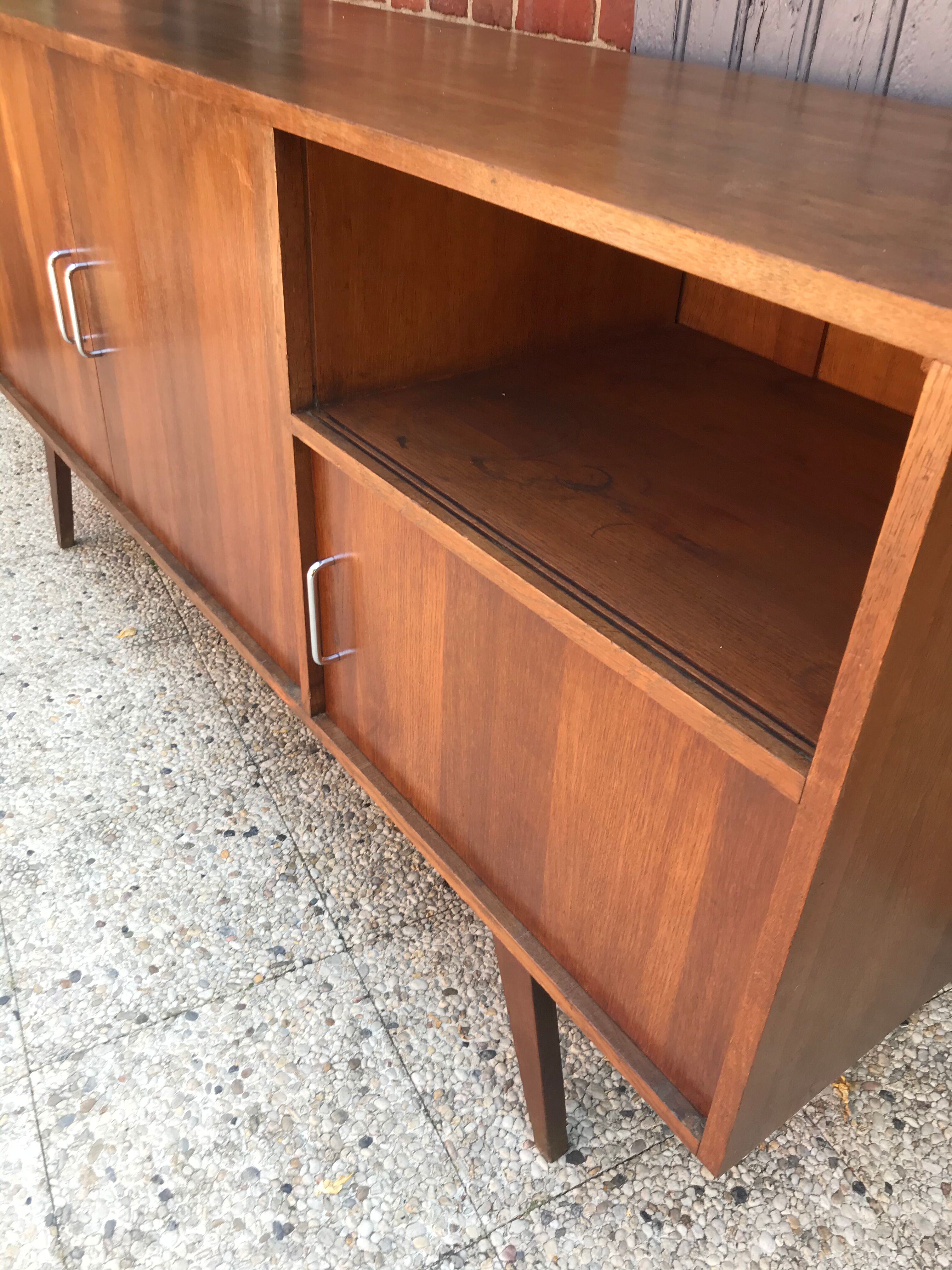 Sideboard vintage feet compass