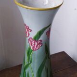 Art deco vase with tulip decoration