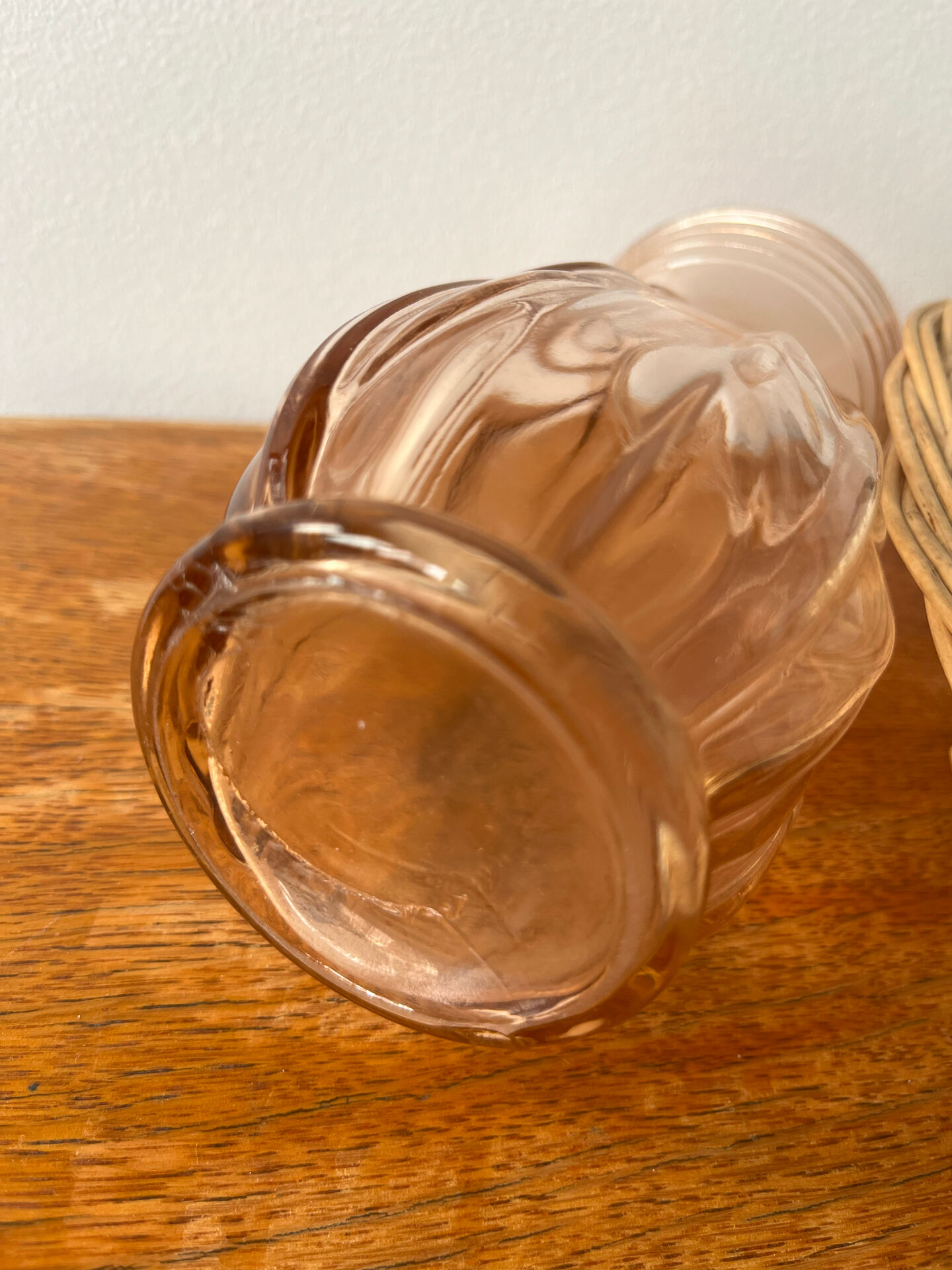Vase pour bulbes verre rosé art déco 