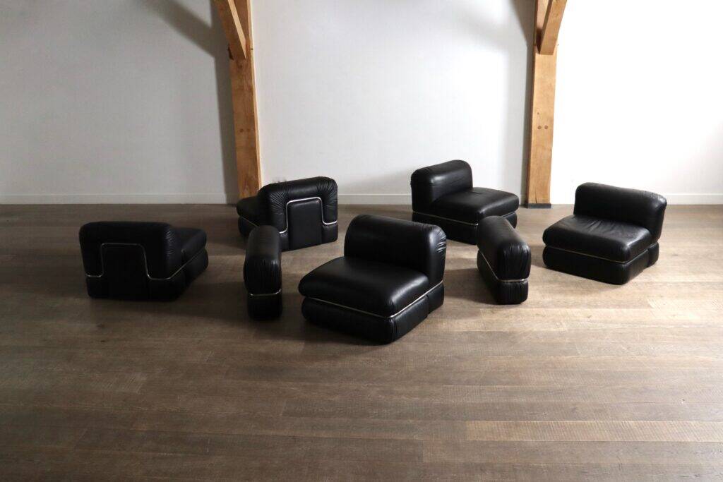 Modular sofa in black leather by Rodolfo Bonetto for Tecnosalotto, 1960s