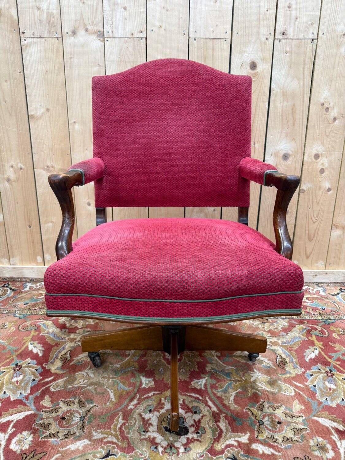 Fauteuil de bureau pivotant – Style Gainsborough – Époque Édouardienne – Bo