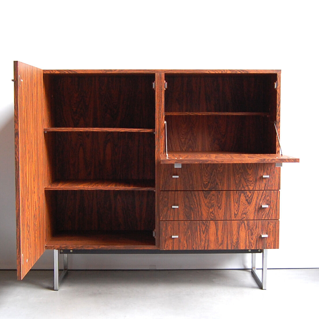 Meuble bar modèle "1293" de Pierre Guariche pour Meurop 1960s