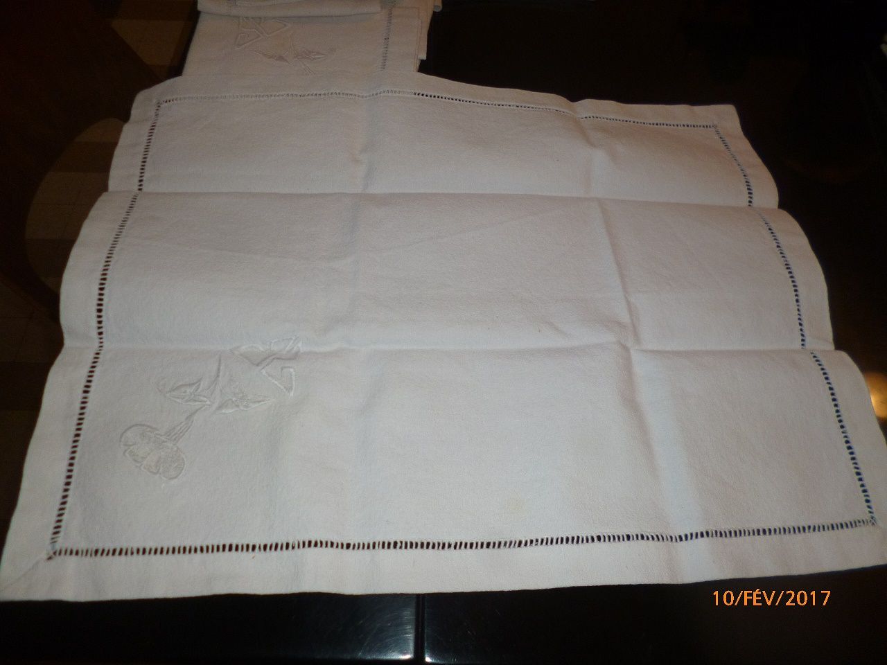 all tablecloth linen and towels 12 old lin brodees tables