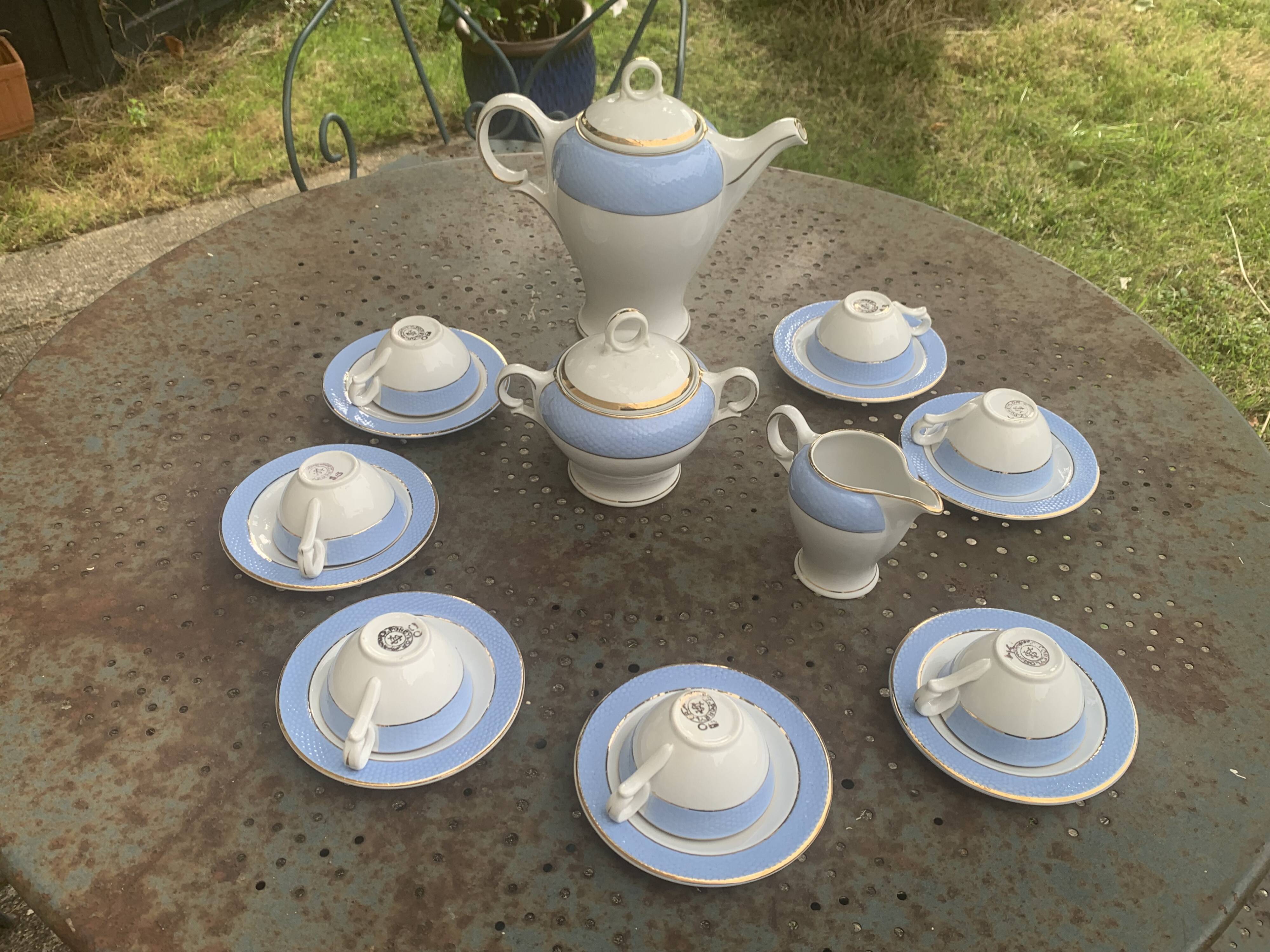 Coffee service, composed of 17 pieces, Poreylor, l amandinoise, vintage