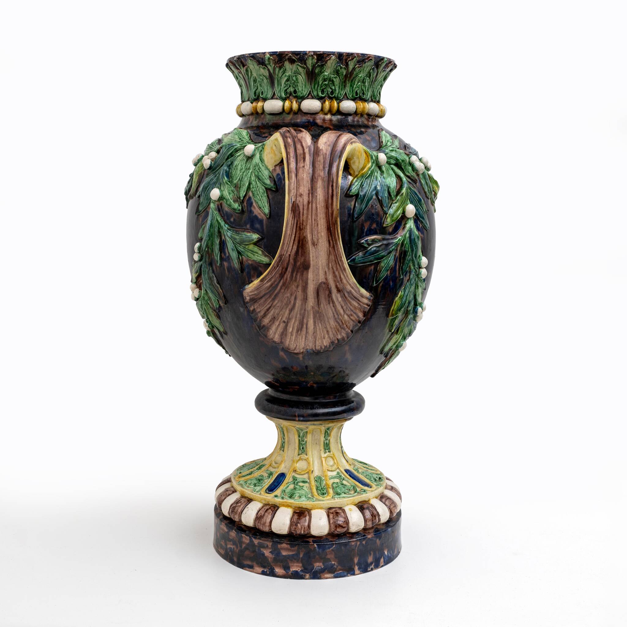 Large 19th century French Majolica Renaissance Palissy Vase with Mistletoe