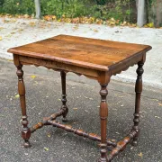 Solid walnut table in Louis XIII/Louis XIV style from the 19th century, 80x75cm.