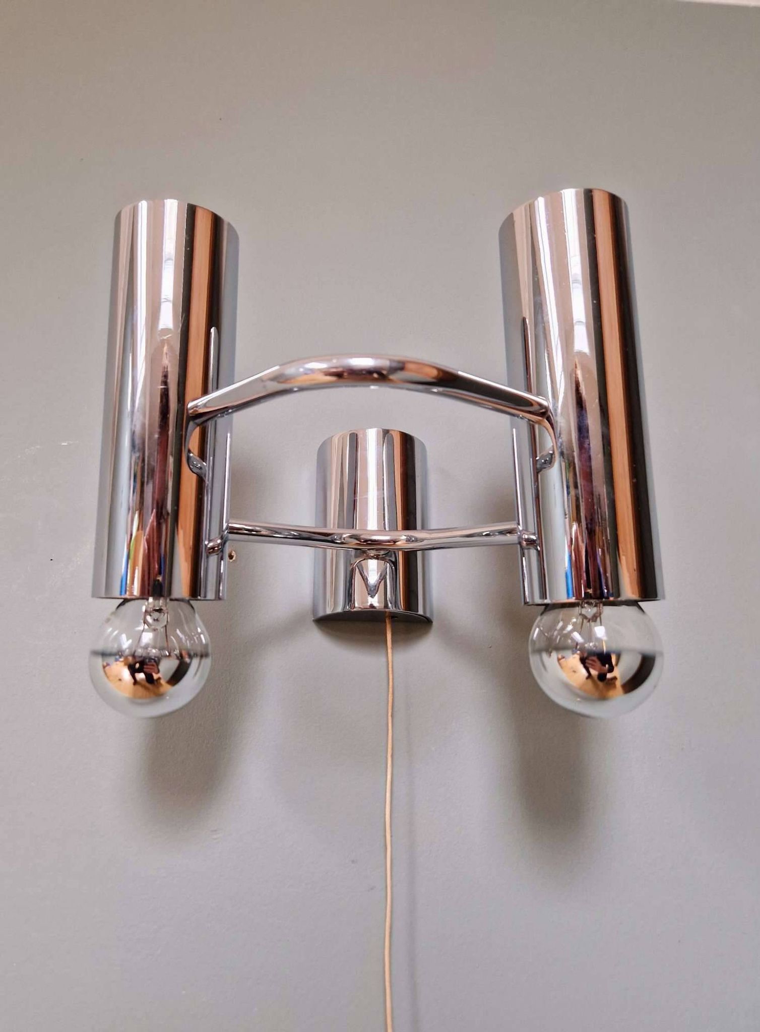Double wall light in chrome metal, Gaetano Sciolari, 1970.