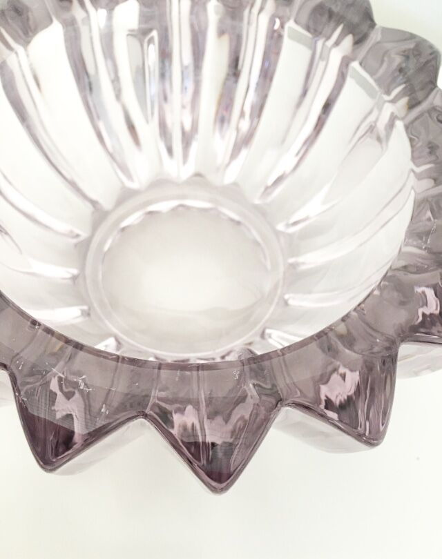 P. D'Avesn purple crystal cup