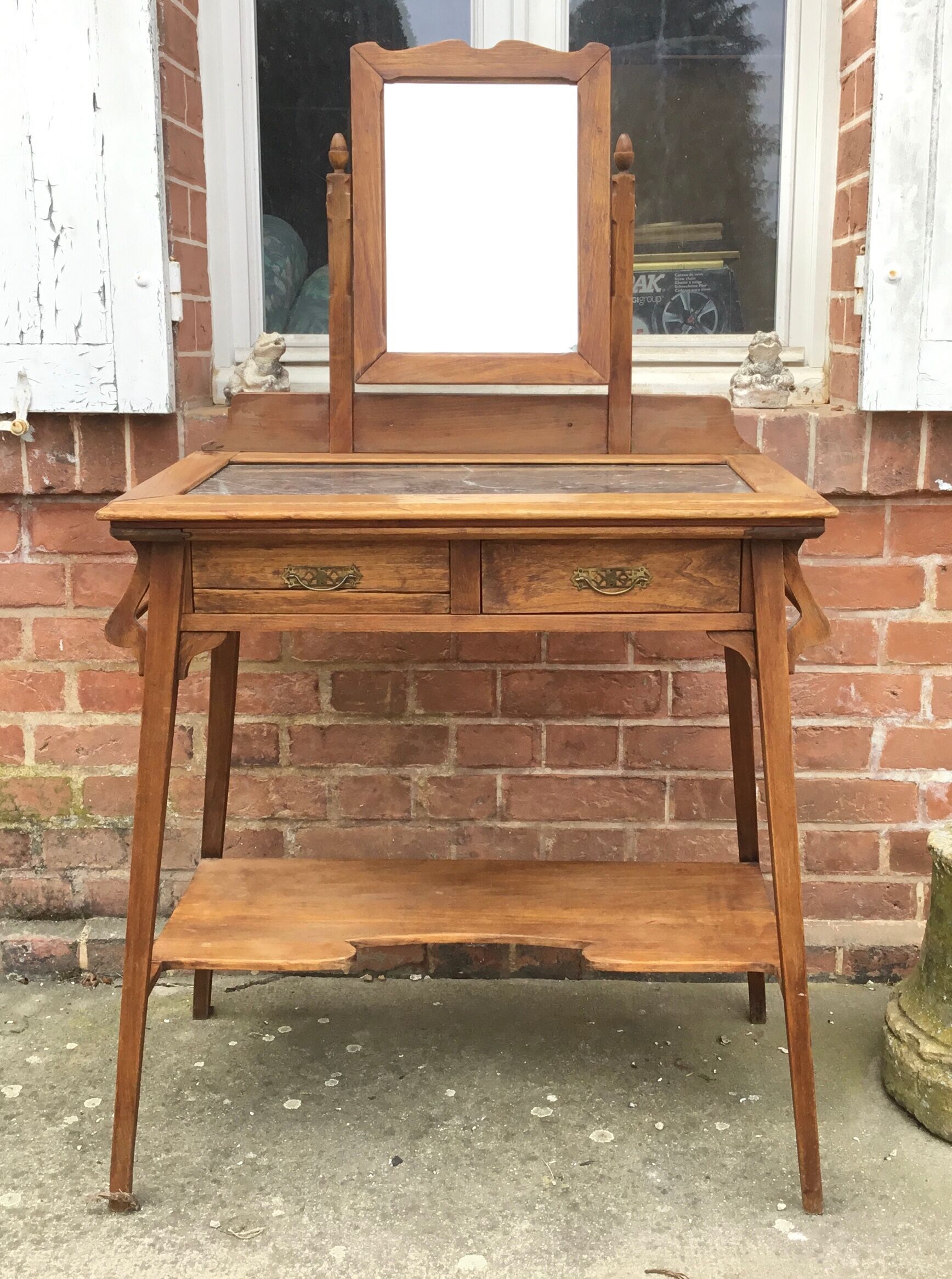 Coiffeuse art nouveau