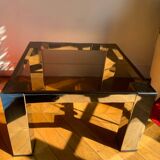 Table basse en méta chromé et verre fumé, années 1980