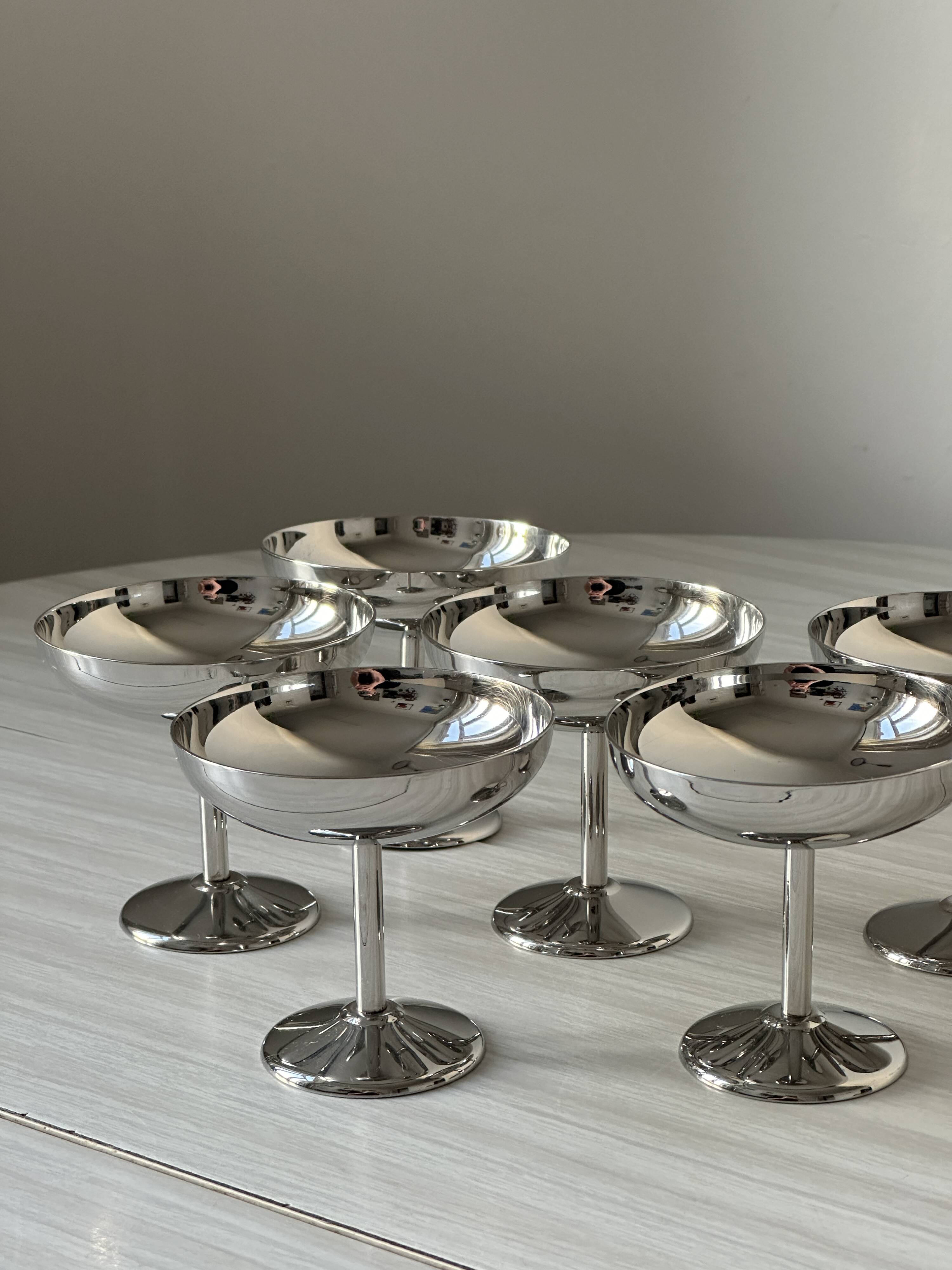 Stainless steel cups