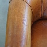 Sheepskin leather club chair