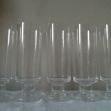 5 champagne glasses